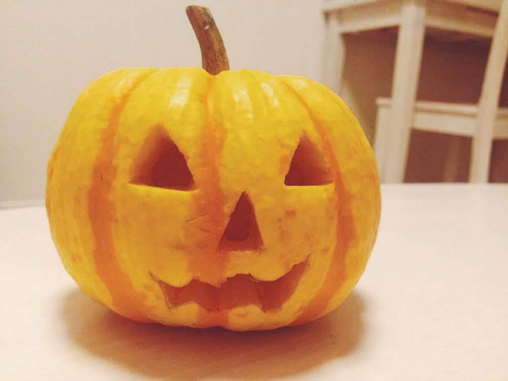 ハロウィンかぼちゃランタンの簡単作り方